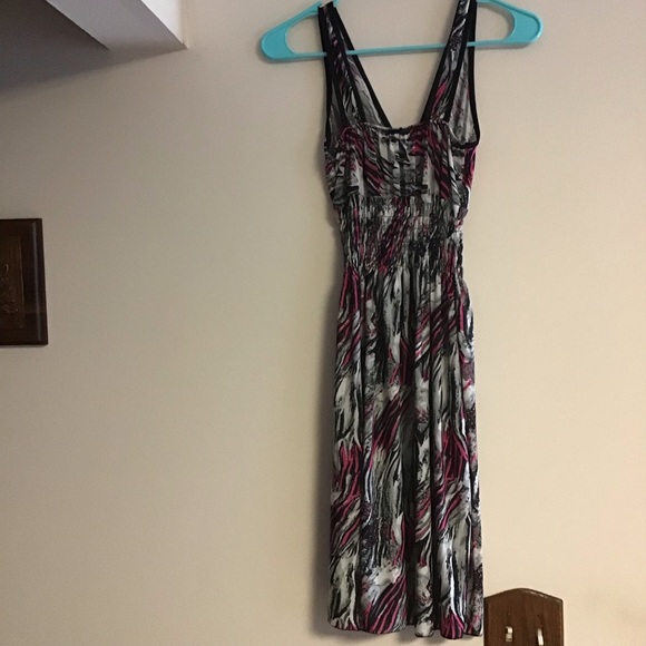 Romantic Sini women’s summer dress. Size L Like new. - Picture 2 of 4